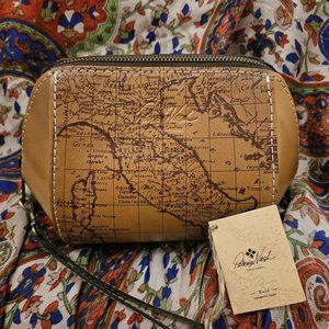 Patricia Nash Cosmetic Case or Not